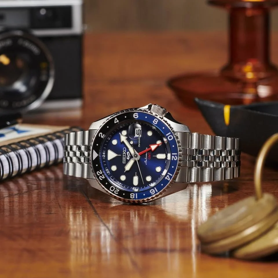 Seiko GMT AUTO Watches - Image 3